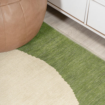 Cirkel Minimalist Geometric Dot Machine-washable Area Rug